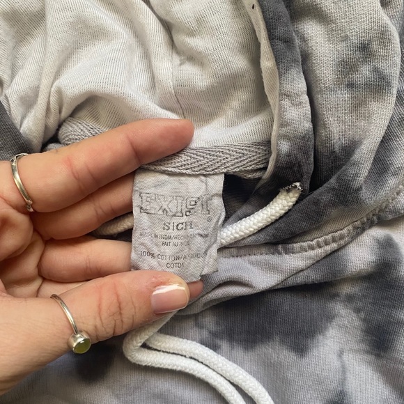 Tie Dye Cropped Hoodie - Picture 3 of 3